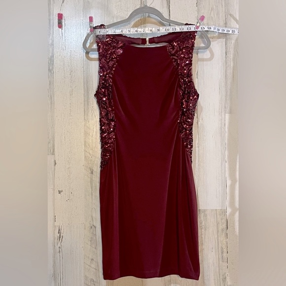B Darlin Burgundy Sequined Dress Size 13/14 - Picture 5 of 12